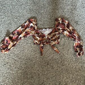 Cropped fancy blouse